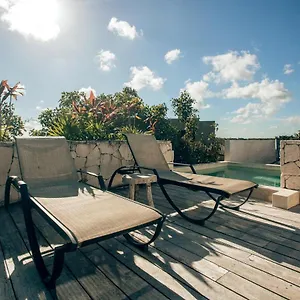 https://boho-apartment-1-with-access-to-hotel-bardo.tulum-hotels.net